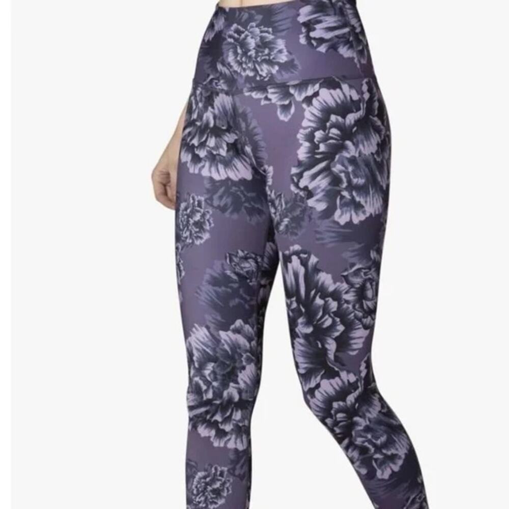Beyond Yoga Lux Purple Floral Ankle High Rise Leggings Medium